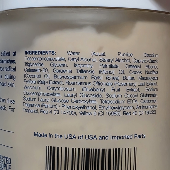 Sea Kelp Monoi Oil Exfoliating Face Scrub - Cream - Picture 2 of 3